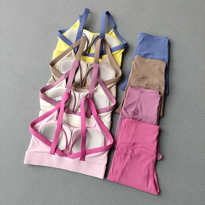 Yoga set, high-intensity yoga  - Fitness & Nutrition Lab บทวิจารณ์และราคา